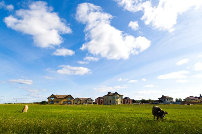 different house colors on homes